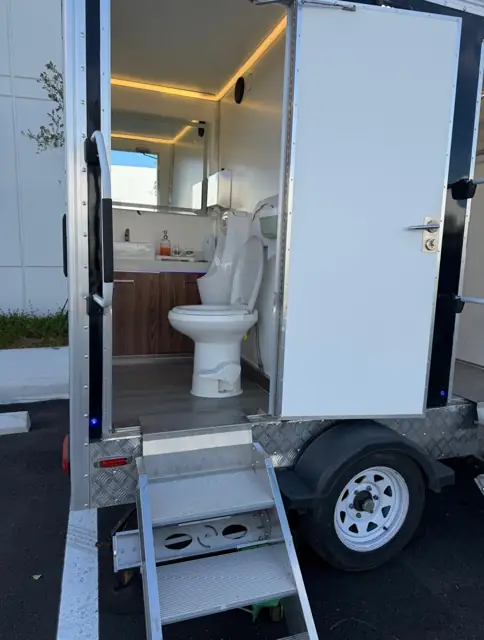 Restroom trailer exterior or main view